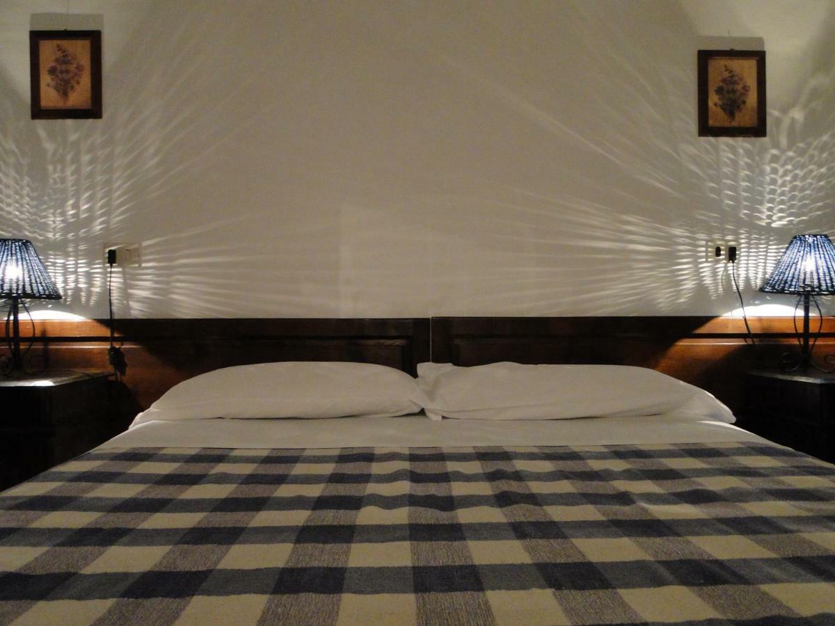 Agritur Villa Osvaldo Castiglione Del Lago Perugia Colazione Piscina Acqua Salata מראה חיצוני תמונה