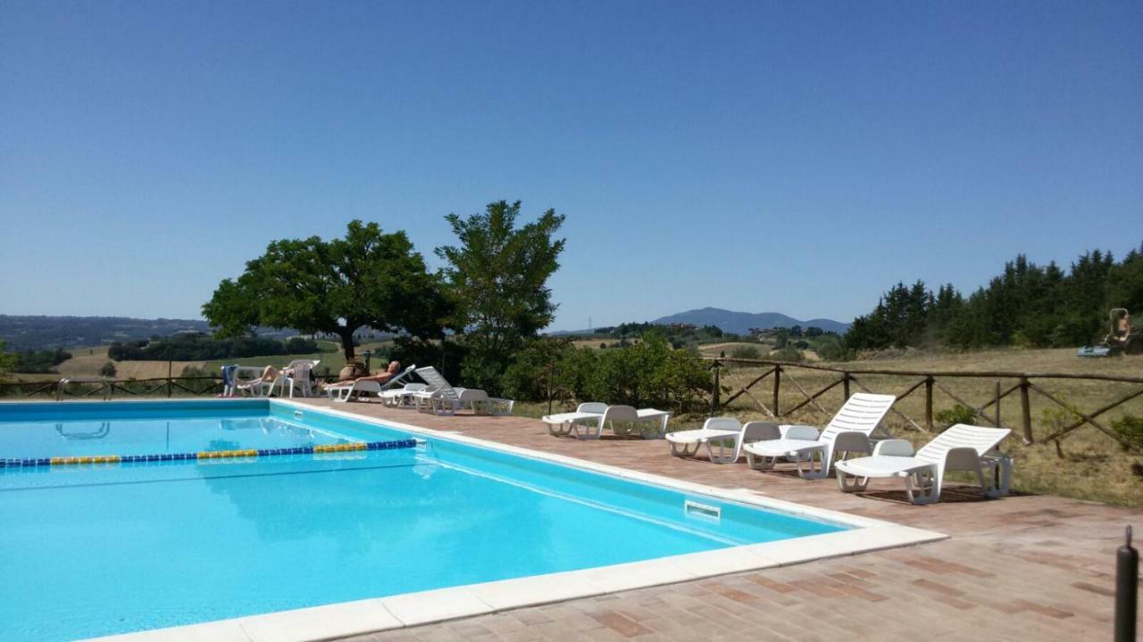 Agritur Villa Osvaldo Castiglione Del Lago Perugia Colazione Piscina Acqua Salata מראה חיצוני תמונה